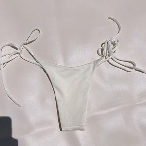 ONEONE White bikini bottom